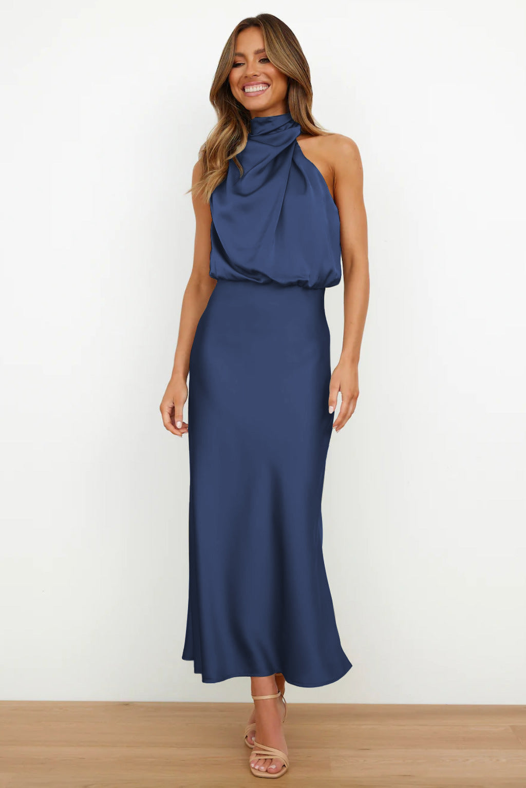 LARA | SATIJNEN KLEID