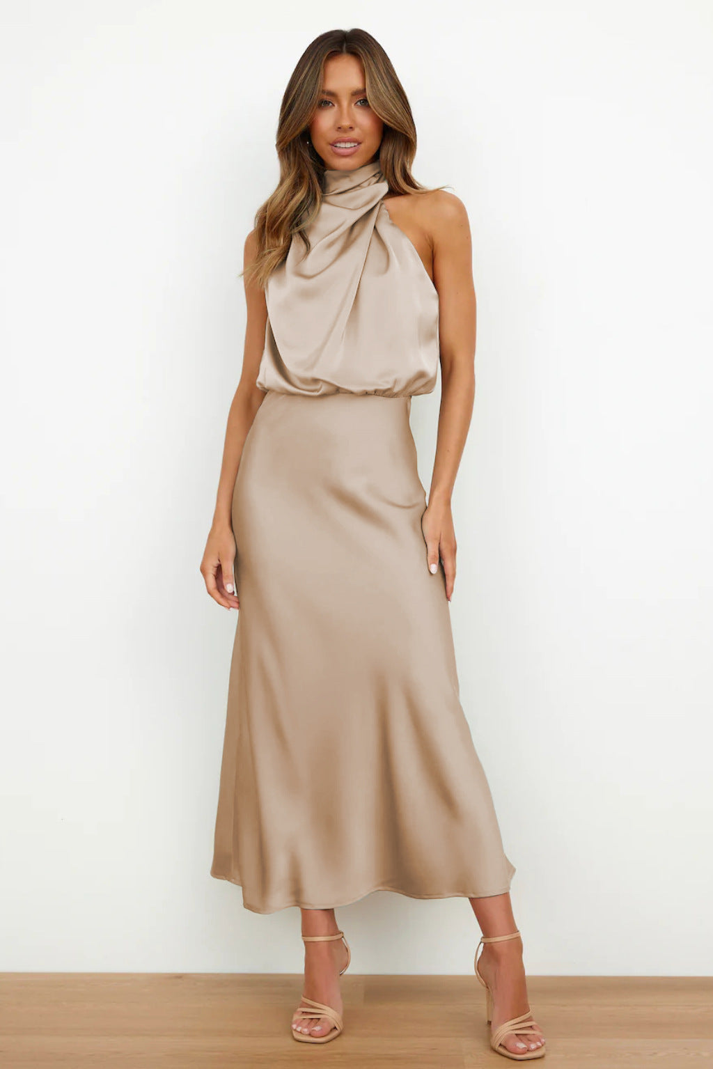 LARA | SATIJNEN KLEID